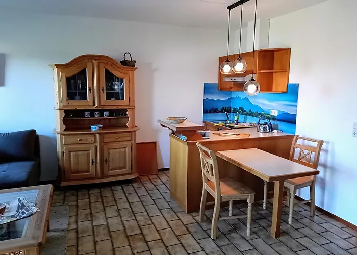 Eg Mit Bergblick 아파트 림스팅